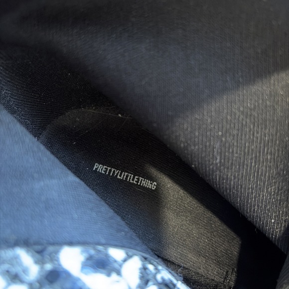 PrettyLittleThing Black Snake High Point Ankle Boot Block Heel Shoes Womens 7 - Picture 12 of 15